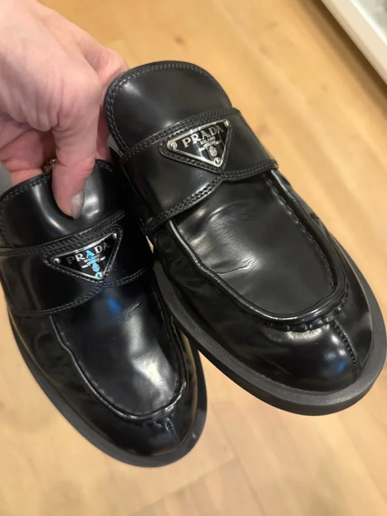 Prada Black Spazzolato Leather Slip On Loafer - size 39.5 - Picture 8 of 8